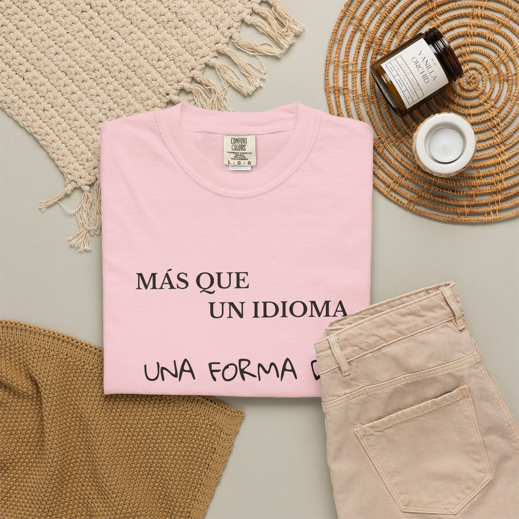 Spanish Shirt — “Más que un idioma, una forma de ver el mundo” Tee